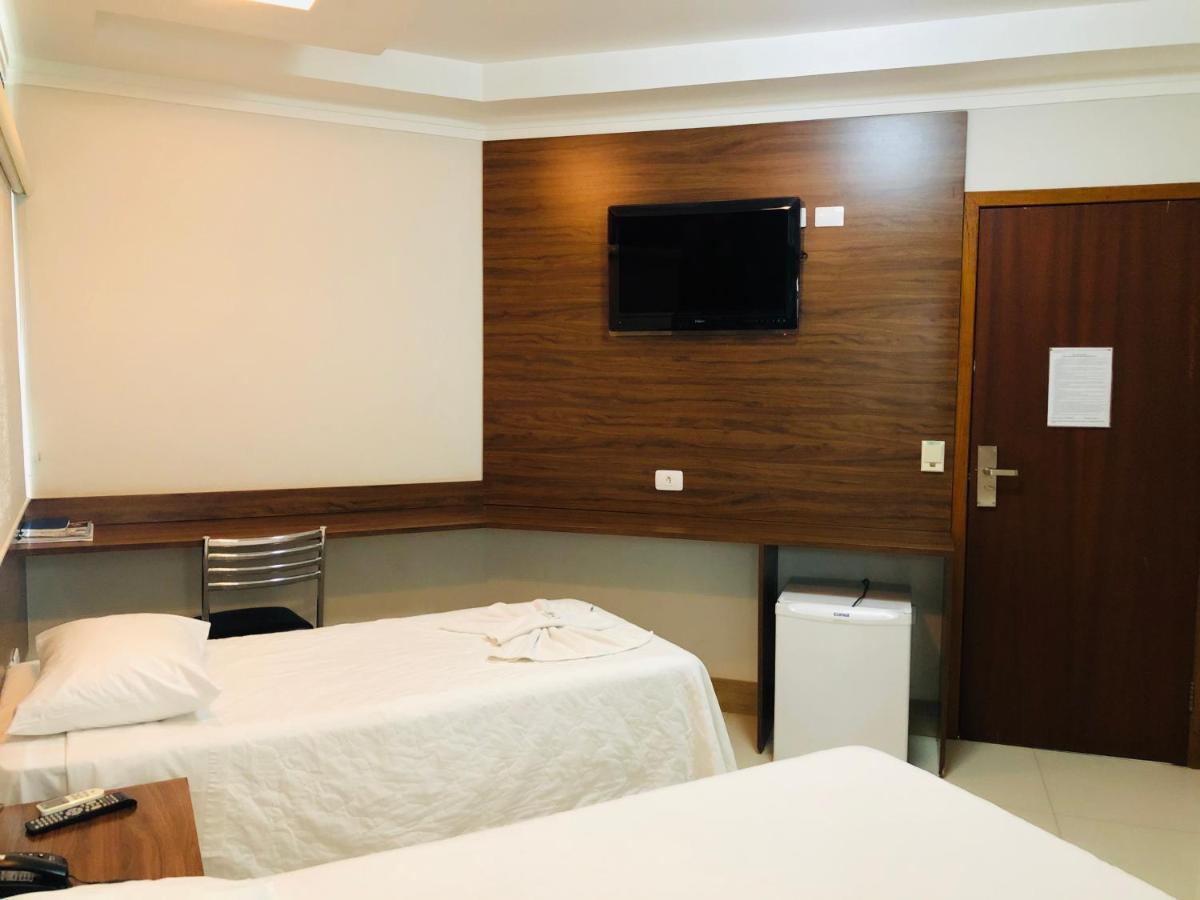 Shelton Palace Hotel Paranavai Екстер'єр фото
