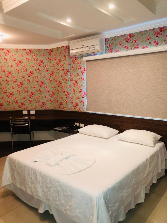 Shelton Palace Hotel Paranavai Екстер'єр фото